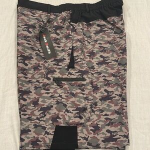 B07001 Jack Smith camouflage XXL pickleball/ tennis shorts-Elastic waist